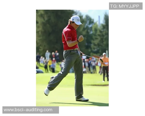 足球裁判余元聪的执法之路与职业生涯的精彩瞬间回顾